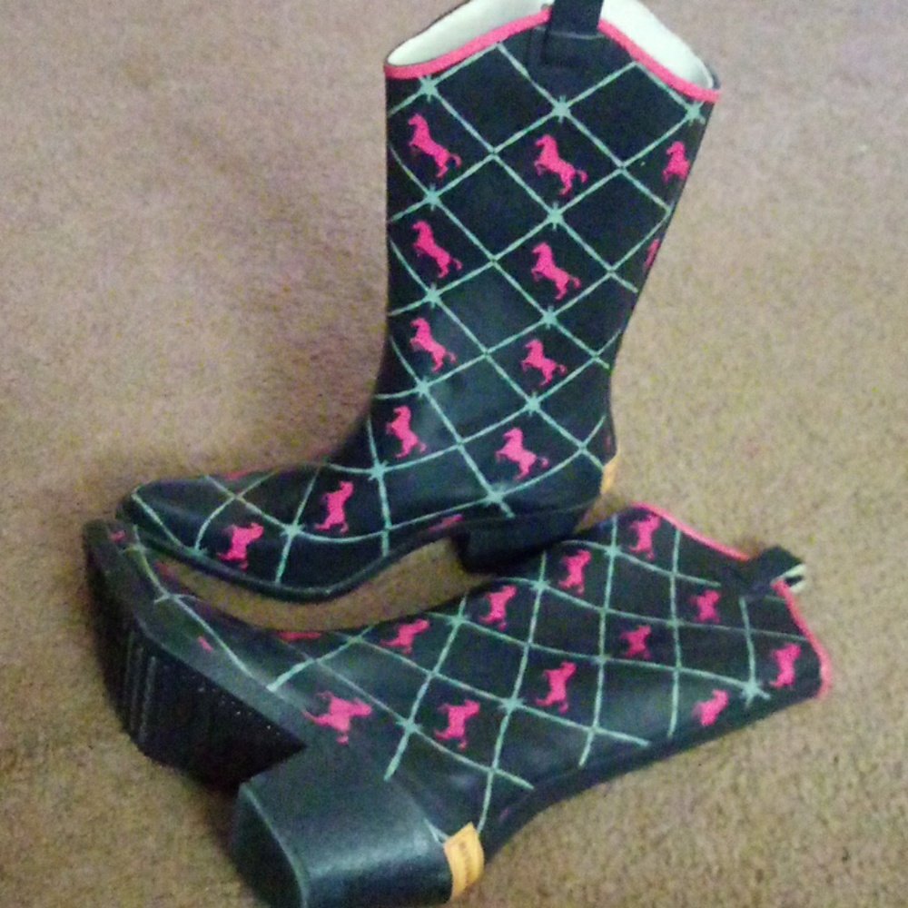 Bit & Bridal. Pointed womens Rain boots